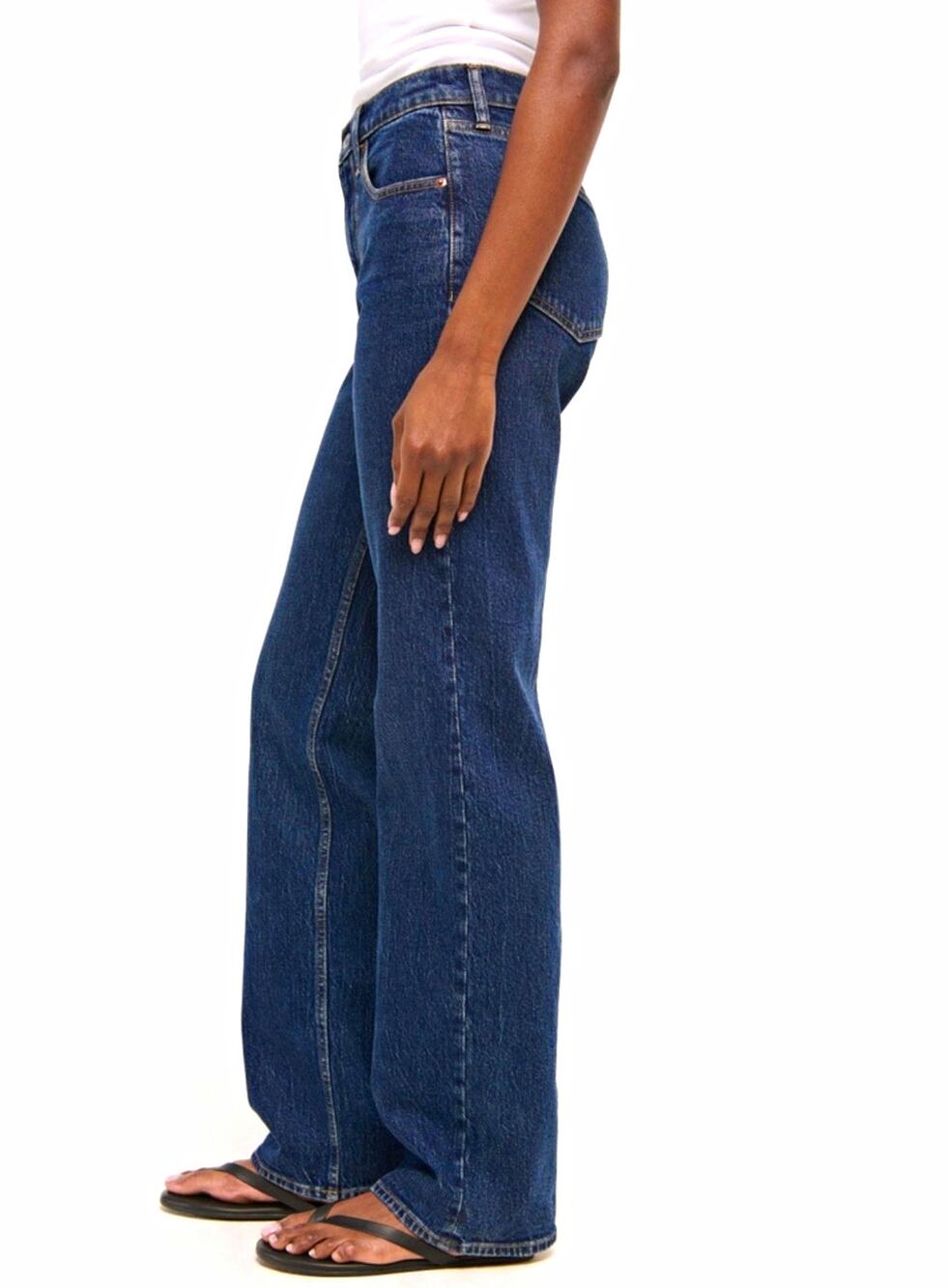 Abercrombie & Fitch The '90s Relaxed Jean High Rise Dark Wash Blue 32